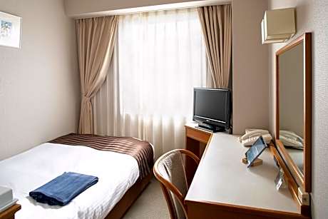 Standard Single Room - Smoking