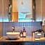 HOTEL SANGSANG & Private Sang Sang Pool Villa