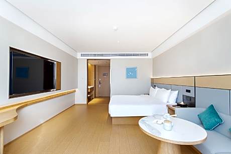 Huazhu - Superior BedRoom