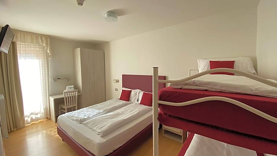 Casteluce Hotel Funivie