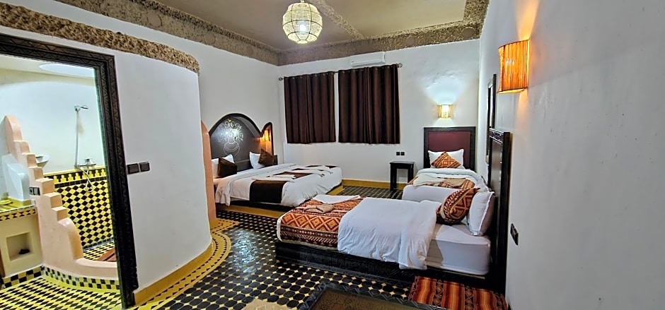 Traditional Riad Merzouga Dunes