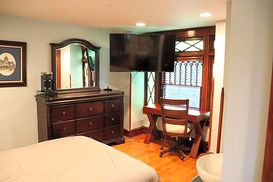 VAAST Bed & Breakfast