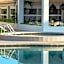 Bitzaro Grande Hotel & Suites