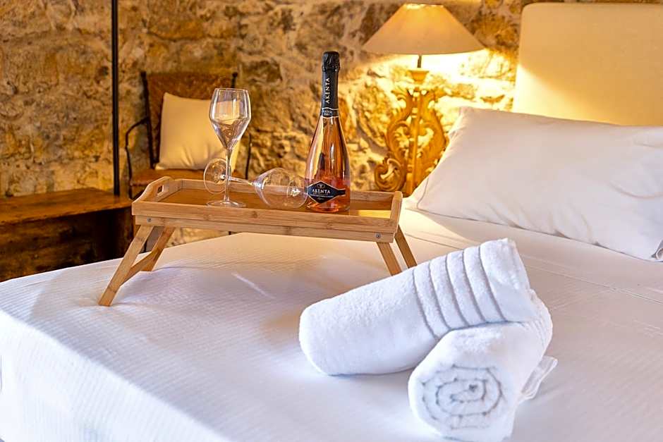 PedrAmare Suite