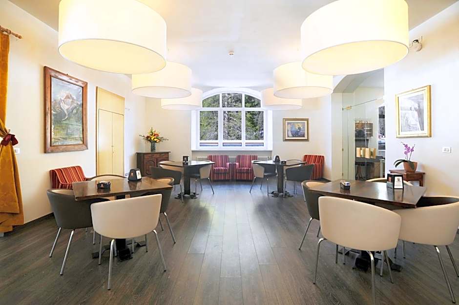 Hotel Croda Rossa