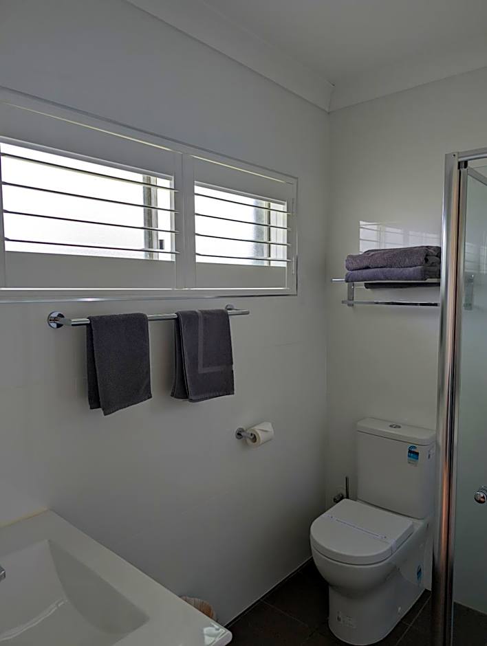 Australian Homestead Motor Lodge