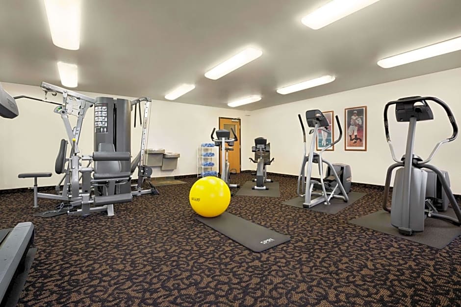 Baymont by Wyndham Fremont