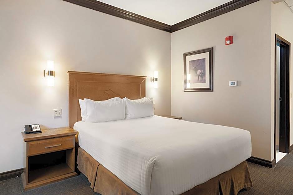 The Rundlestone Lodge