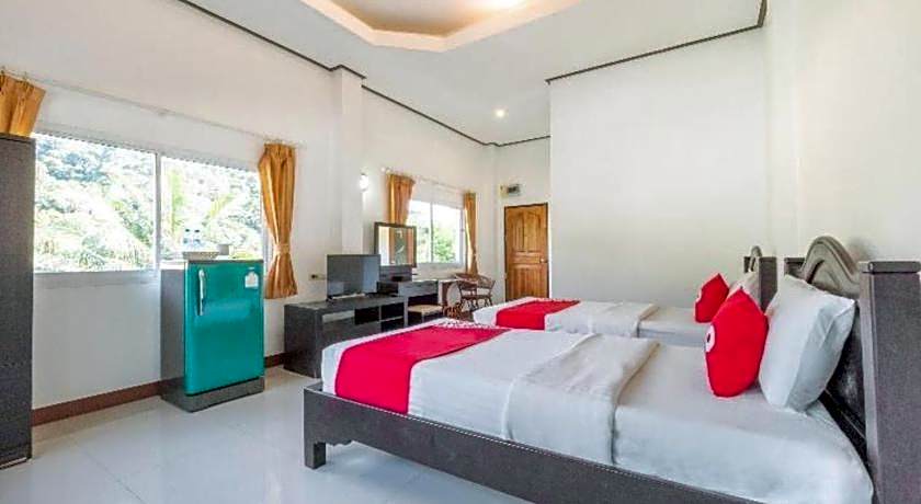 OYO 918 Kachapol Hotel