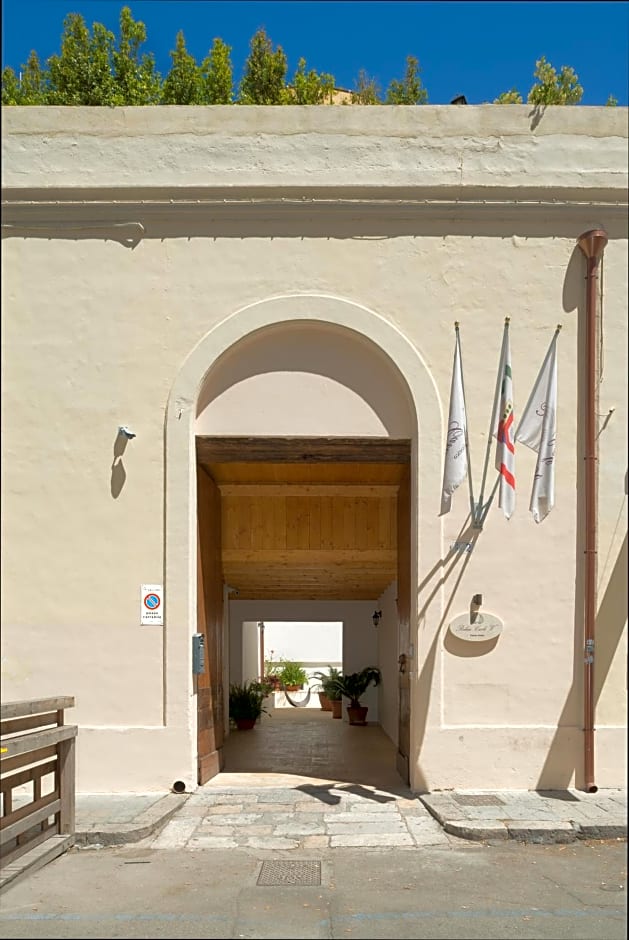 Relais Carlo V - Palazzo Storico