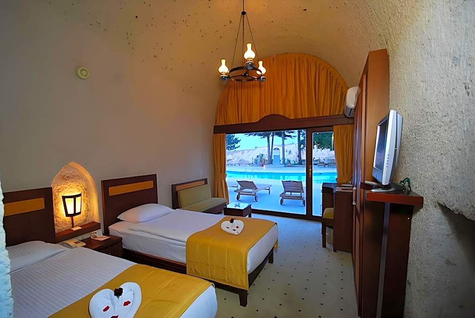Uchisar Kaya Otel