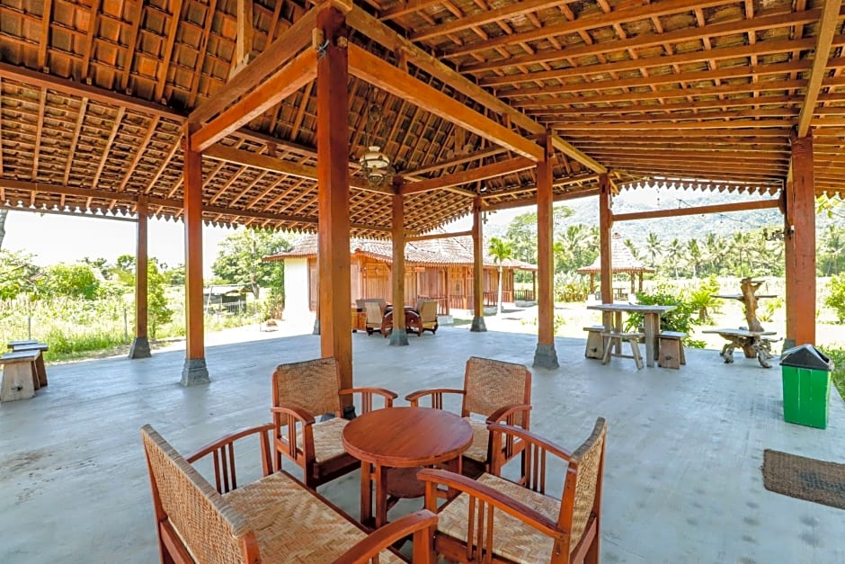 Balkondes Duta Menoreh by ZUZU