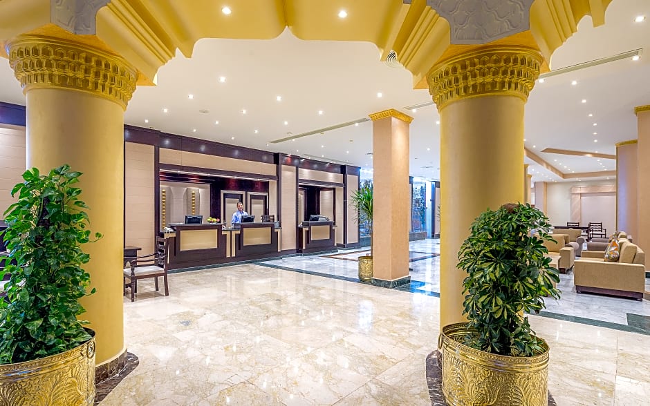 SUNRISE Le Jarden Resort