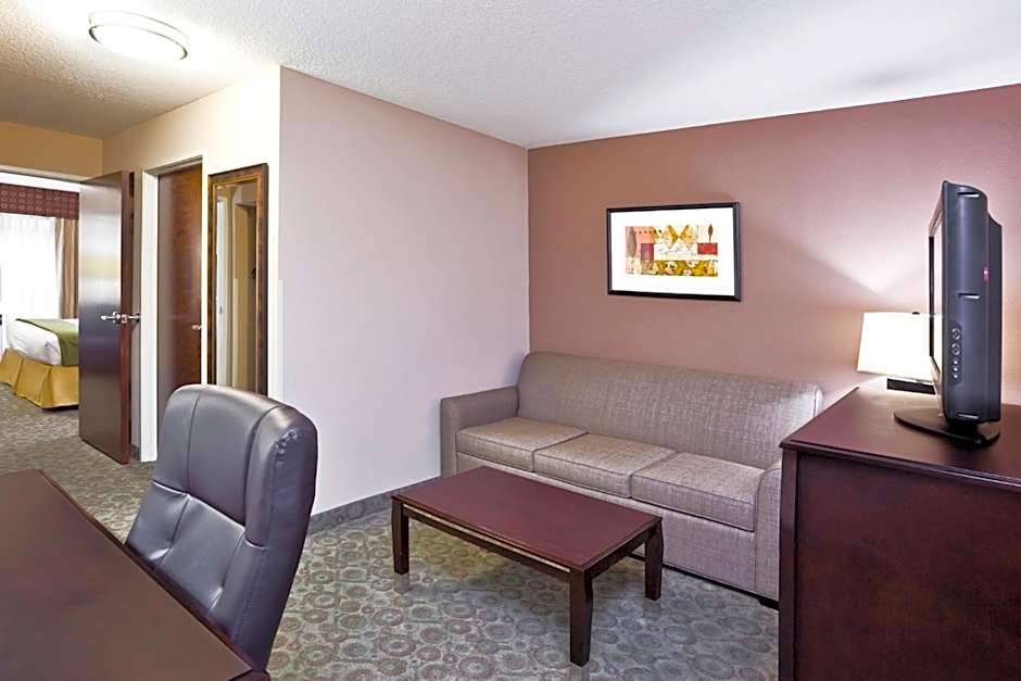 Holiday Inn Express Hotel & Suites Van Wert By IHG