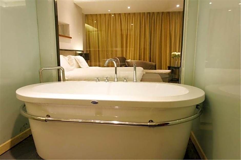 Foto 1 di 4 di Premium 1 King Bed, Smoking