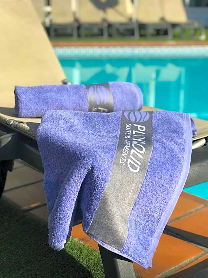 Playaolid Suites & Apartments