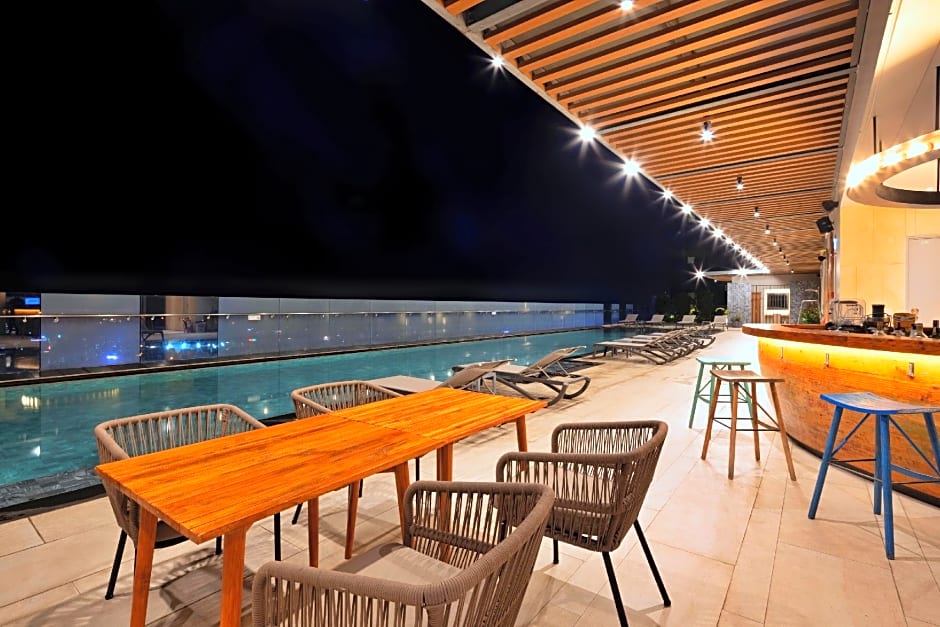 Anya Premier Beachfront Hotel Quy Nhon