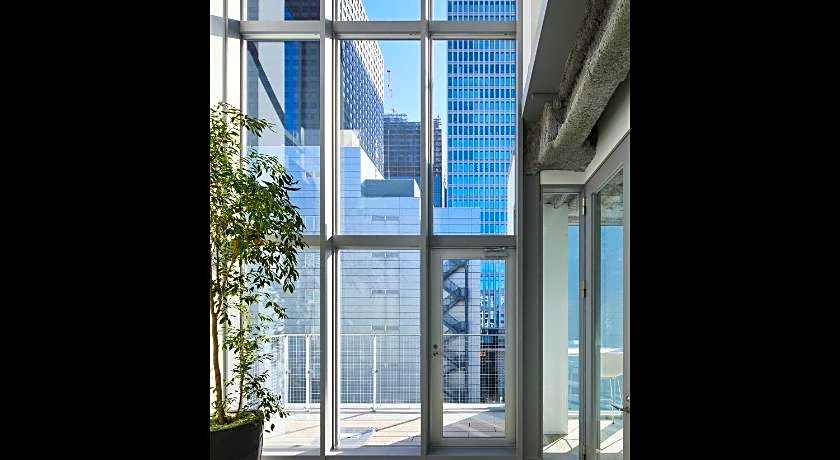 9h nine hours Hamamatsucho 