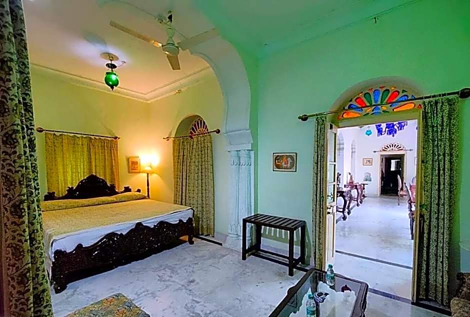 Hotel Palkiya Haveli