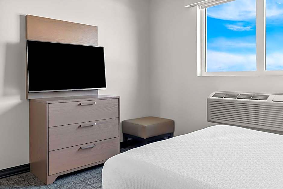 Best Western Plus Winkler