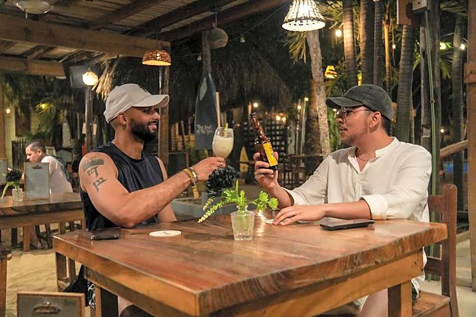 Selina Puerto Escondido