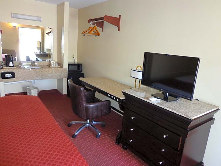 Economy Inn Express Warren