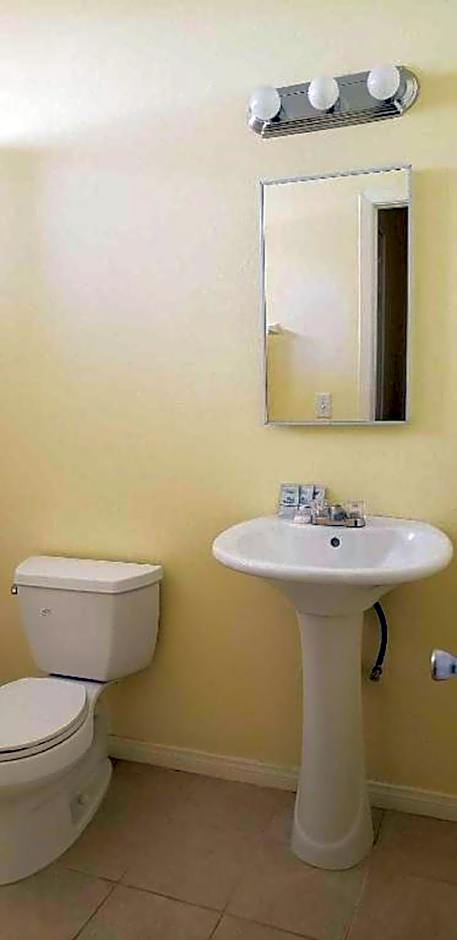 Europa Inn and Suites