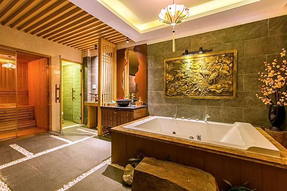 Minh Tam Hotel and Spa