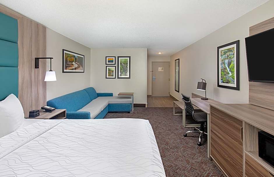 La Quinta Inn & Suites by Wyndham Pigeon Forge- Dollywood