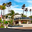 Atrium Hotel At Orange County Airport