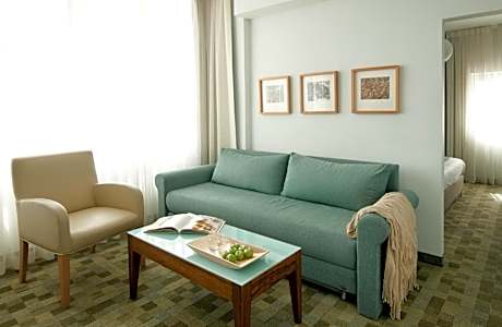 Classic Suite (twin/double)