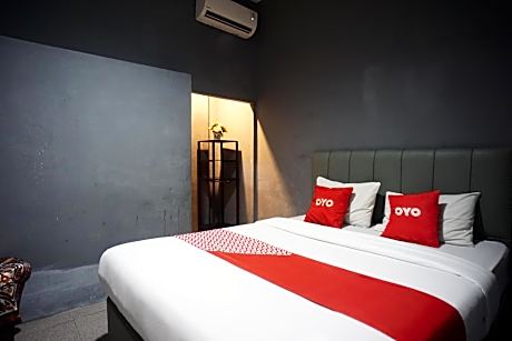 Hotel O Mandala Near Universitas Negeri Medan ( UNIMED )