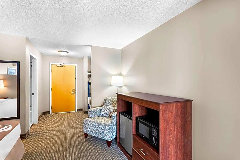 Quality Inn & Suites