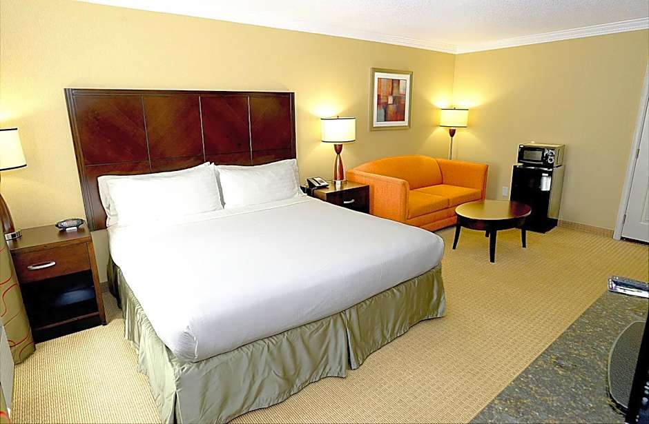 Holiday Inn & Suites San Mateo - SFO By IHG