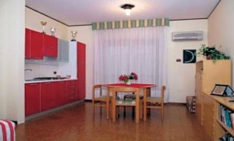 One-Bedroom Apartment (2 Adults)