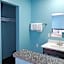 Rodeway Inn & Suites North Hollywood Burbank Airport - Universal Area