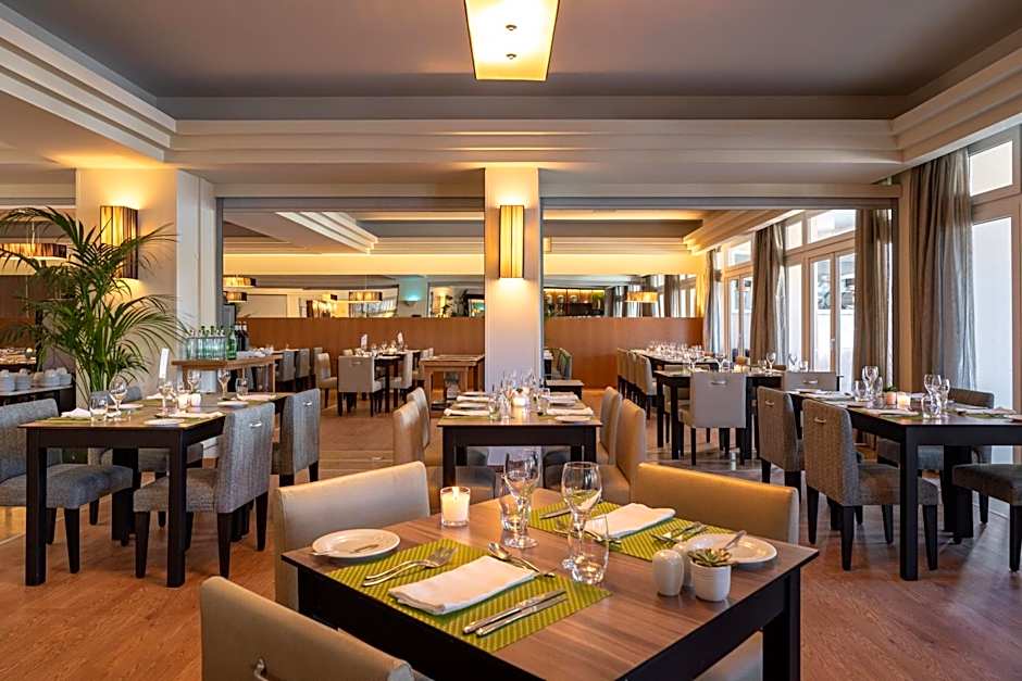 Onyria Quinta da Marinha Hotel