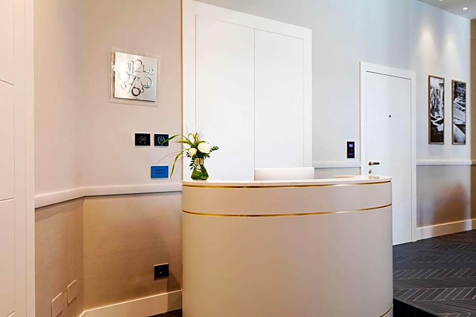 Amadomus Luxury Suites