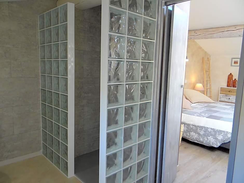 Mas Val-Chênaie Gordes