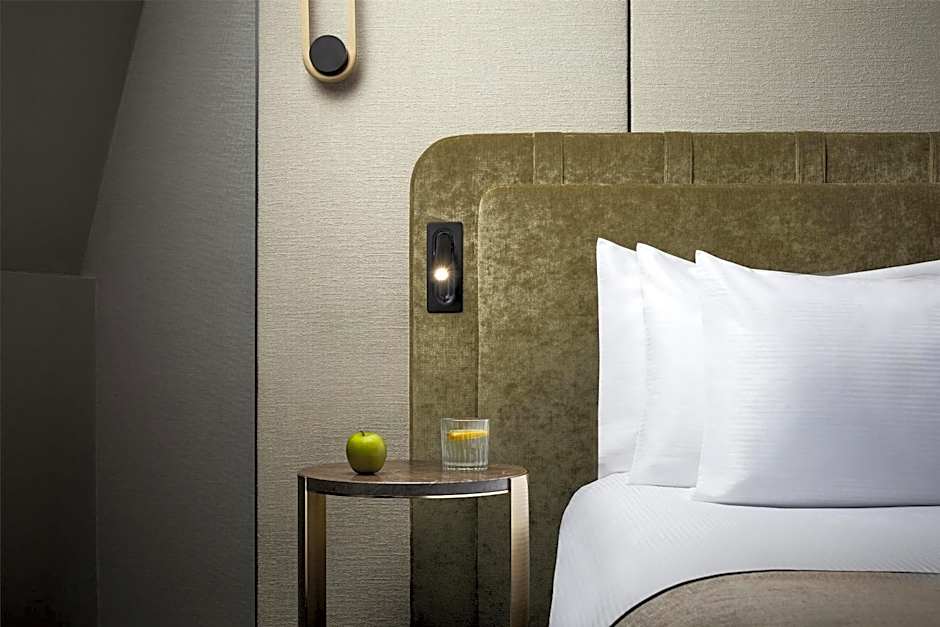 NH Paris Champs- Elysees