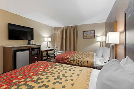 Queen Room with Two Queen Beds