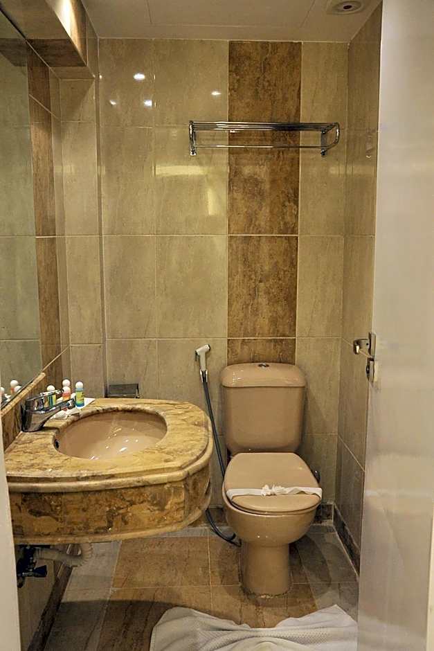Salma Hotel