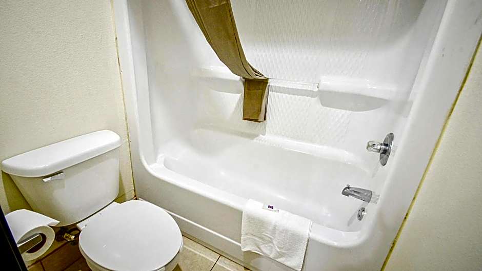 Motel 6-Atoka, OK