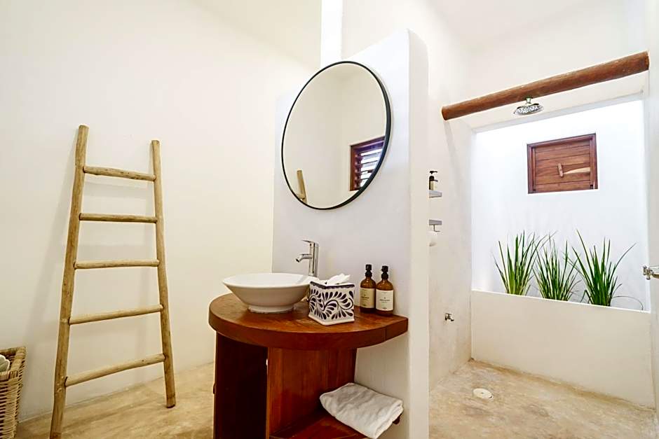 Mikasa Bacalar Hotel Boutique, Lagoon Front