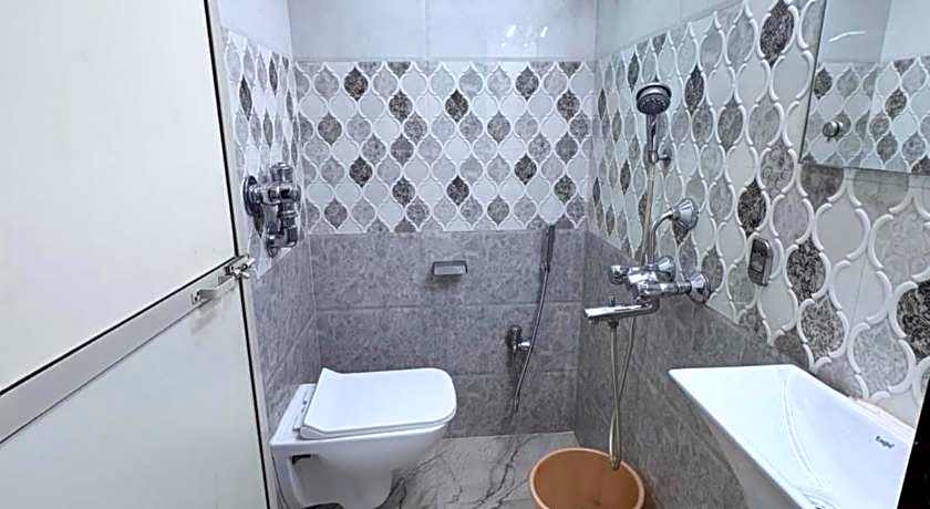 Hotel Broadway Colaba