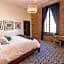 Speakeasy 2 Room Suite (Rm 4)