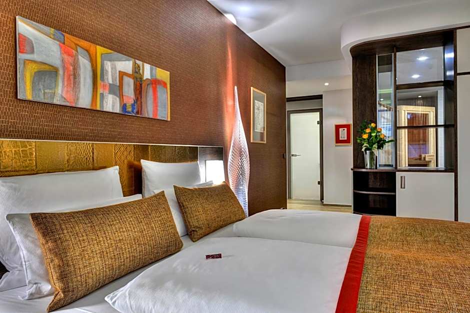 Photo 1 of 11 of Deluxe Junior Suite