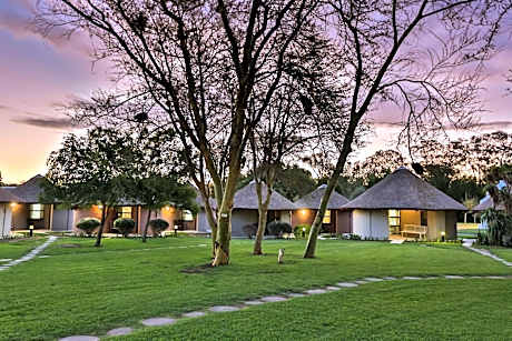 Protea Hotel by Marriott Oudtshoorn Riempie Estate