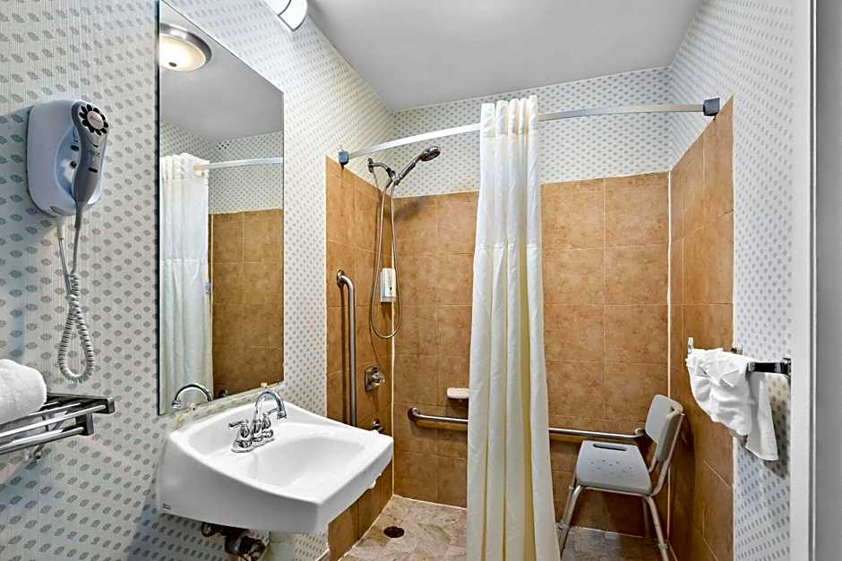 Quality Inn Atlanta Northlake