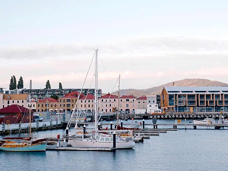 Somerset on the Pier Hobart